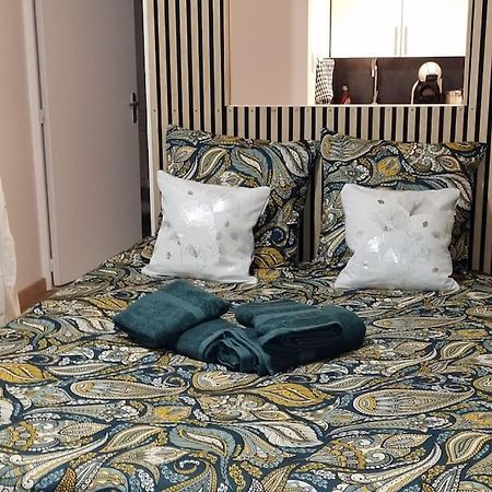 Cosy Bellamy Apartment Angouleme Bagian luar foto