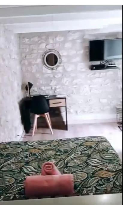 Cosy Bellamy Apartment Angouleme Bagian luar foto