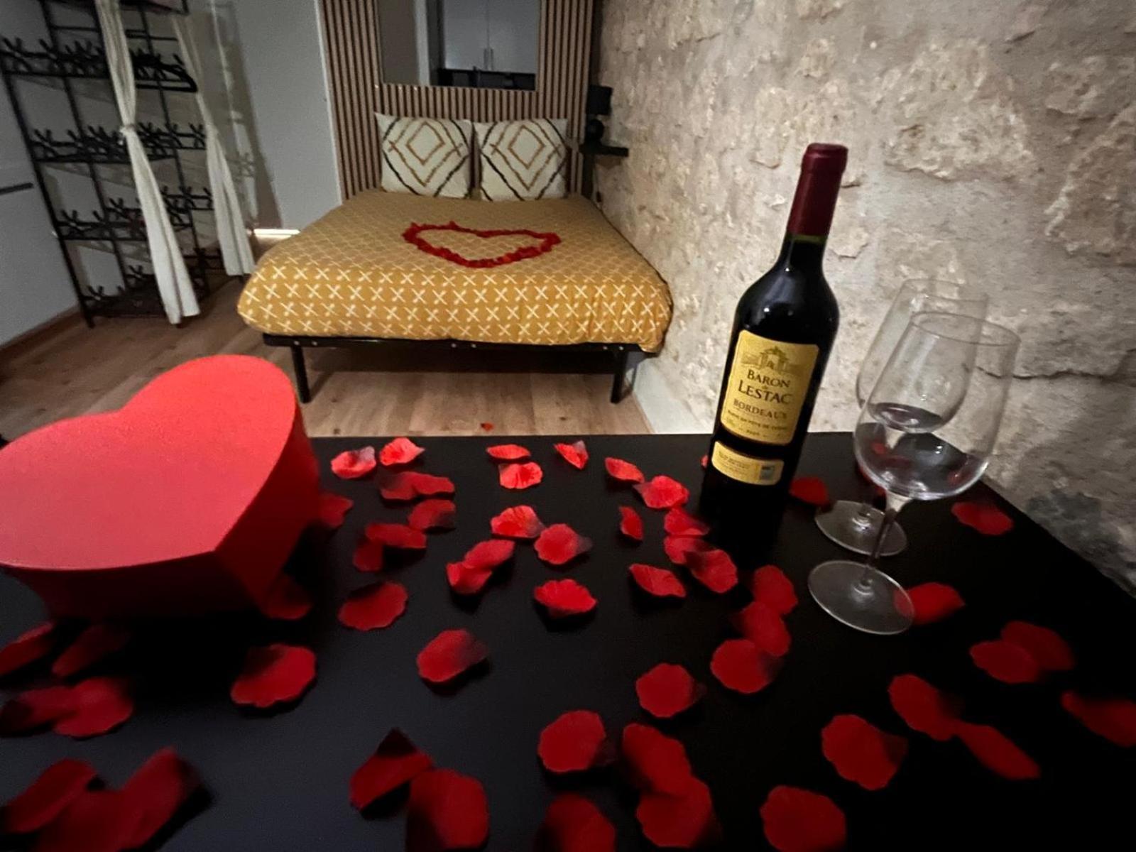 Cosy Bellamy Apartment Angouleme Bagian luar foto